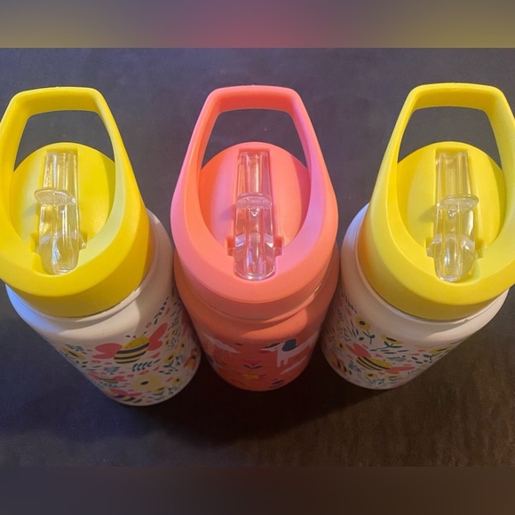 3 Thermos for $10 - Picture 4 of 5